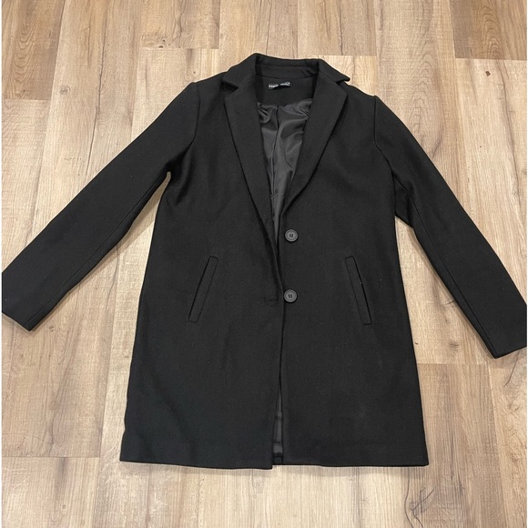 Notched Collar Classic Coat - Picture 11 of 15